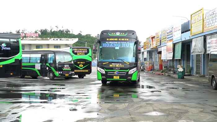 Xe Hoàng Huy thường xuất bến lúc 13h – 16h hàng ngày
