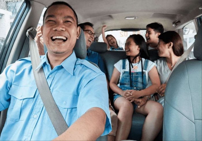 Thuê xe hợp đồng Pleiku cùng tài xế địa phương giúp bạn có chuyến đi thuận lợi hơn