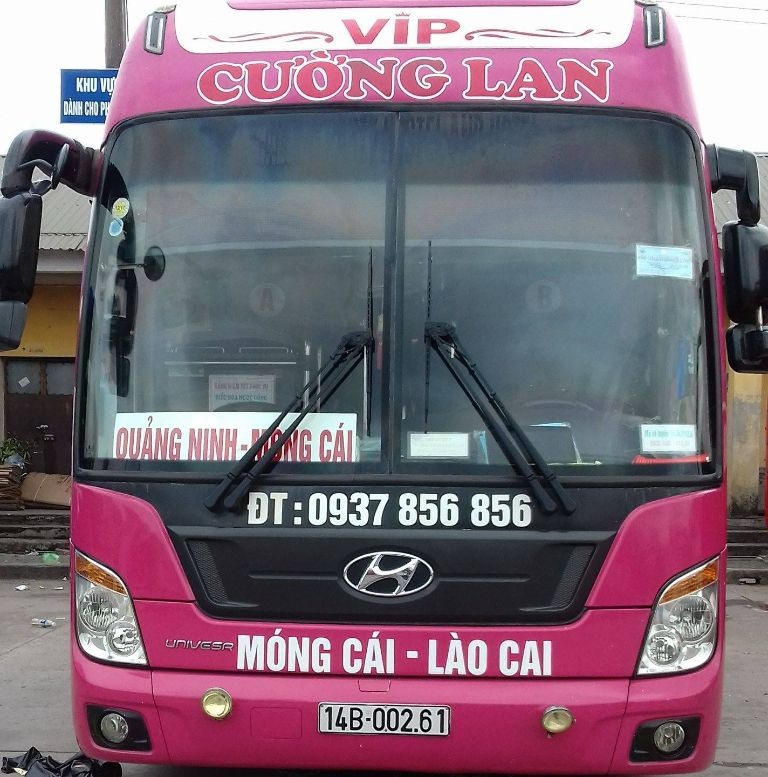 Xe khách Cường Lan quen thuộc trên tuyến Móng Cái Sapa Yên Bái