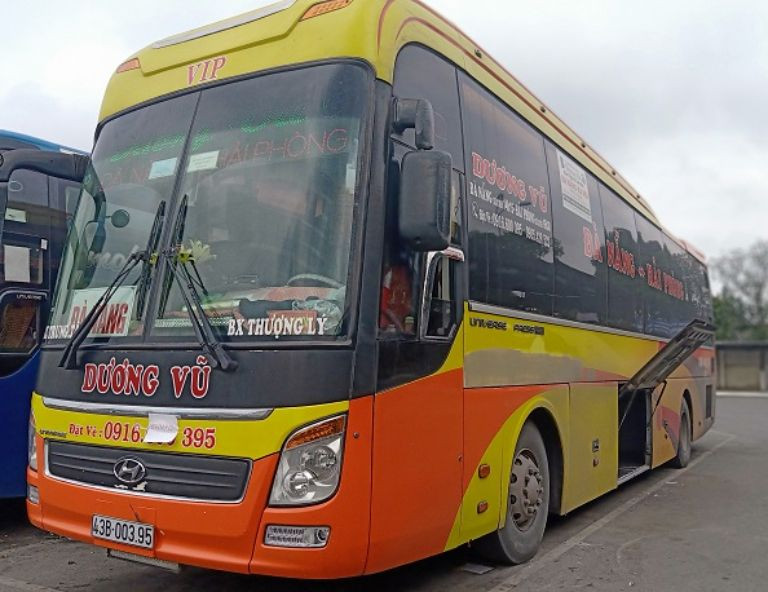 Xe khách giường nằm 46 chỗ của nhà xe Dương Vũ