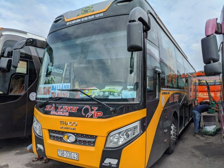 Xe khách giường nằm cao cấp của nhà xe Hà Linh