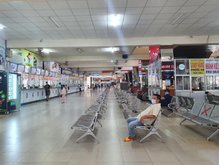 Xe khách giường nằm tại Bến xe Thái Nguyên