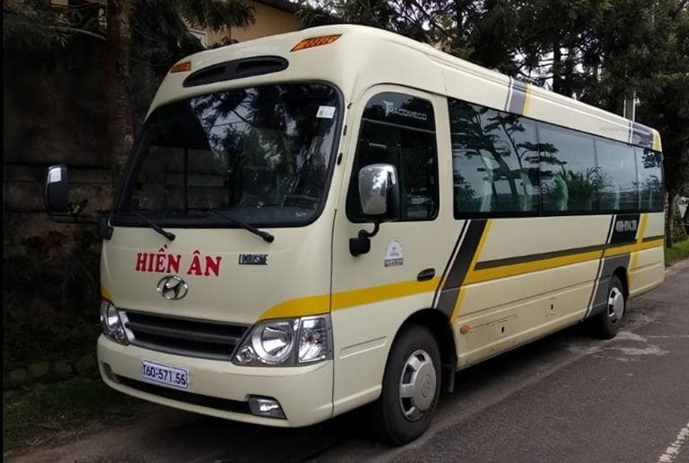 Xe khách Hiền Ân chuyên chạy tuyến Đà Lạt Ninh Thuận