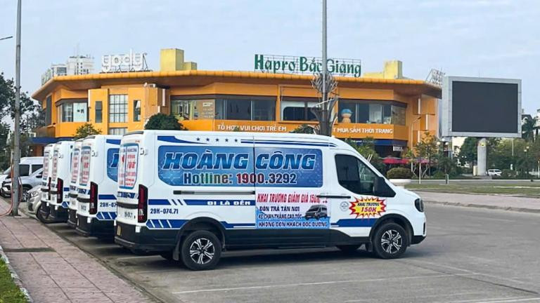 Xe khách hiện đại của Nhà xe Hoàng Công