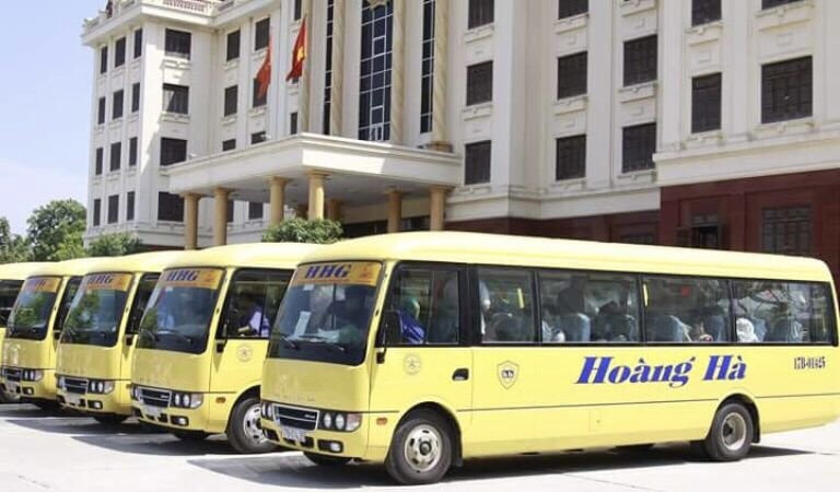 Xe khách Hoàng Hà trên tuyến Sài Gòn Quảng Bình