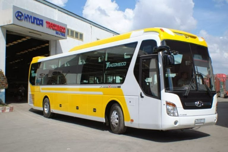 Xe khách Hoàng Long được đánh giá cao về chất lượng