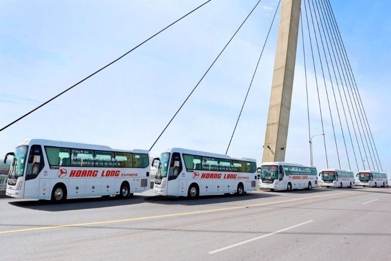 Xe khách Hoàng Long Sài Gòn Quảng Nam
