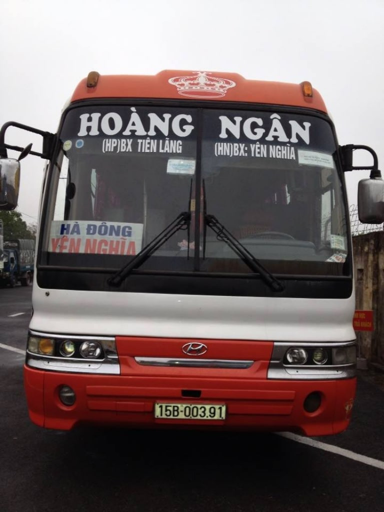 Xe khách Hoàng Ngân phục vụ hành trình từ Gia Lâm đến Hải Phòng