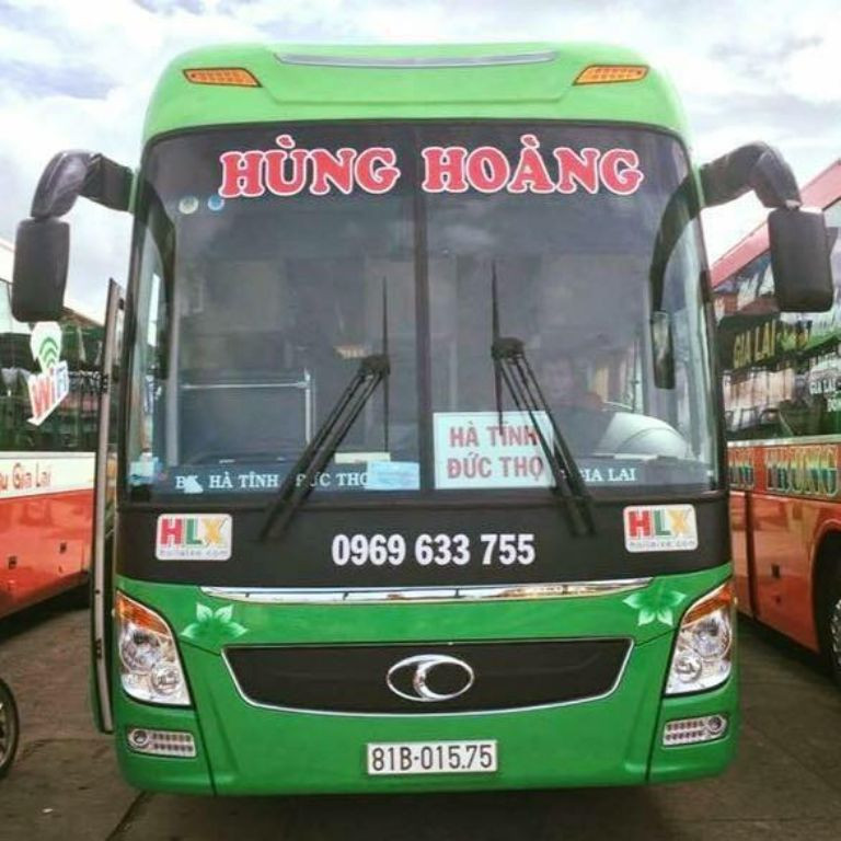 Xe khách Hùng Hoàng chuyên tuyến Đà Nẵng Pleiku