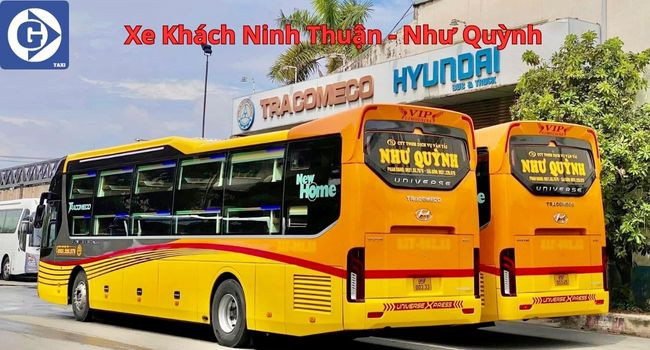 Xe khách Hưng Phú Thịnh đang đậu tại bến