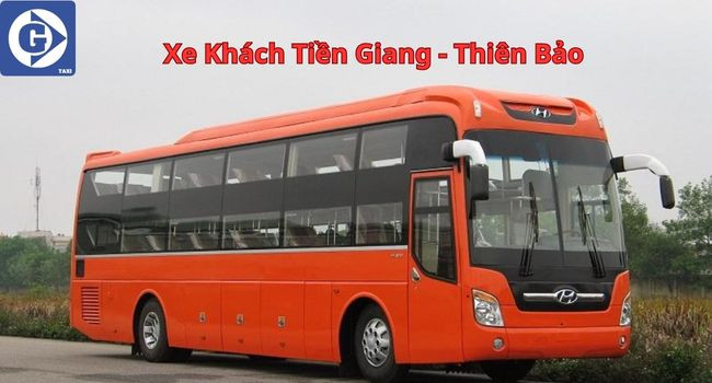 Xe khách Khánh Dũng tại bến xe ở Tiền Giang