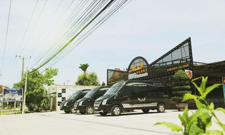 Xe khách LaHa chạy tuyến Hải Phòng Bình Dương