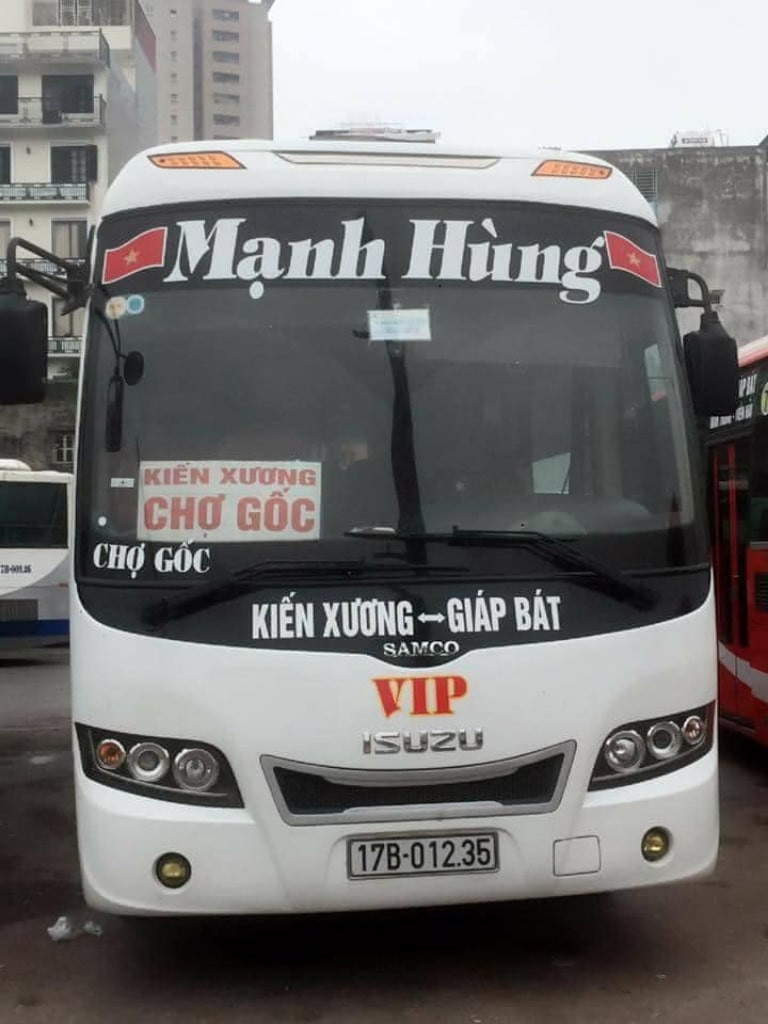 Xe khách Mạnh Hùng phục vụ tuyến Hà Nội Thái Bình