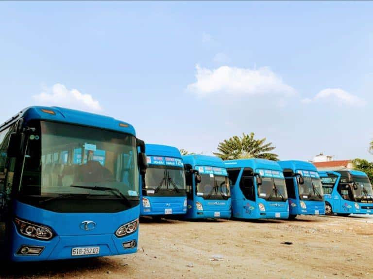 Xe khách Nhà Xe Đức Tâm hiện đại đảm bảo an toàn cho hành khách