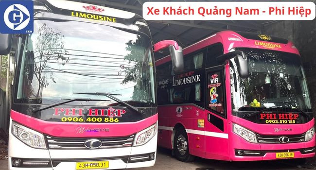 Xe khách Quảng Nam trên bãi đỗ
