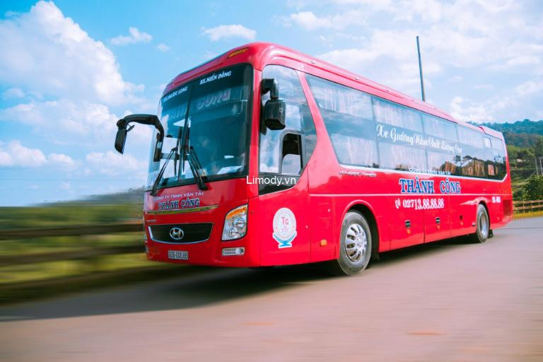 Xe khách sẵn sàng đón khách cho tuyến đường dài từ Bến Xe Sa Đéc đi Kiên Giang