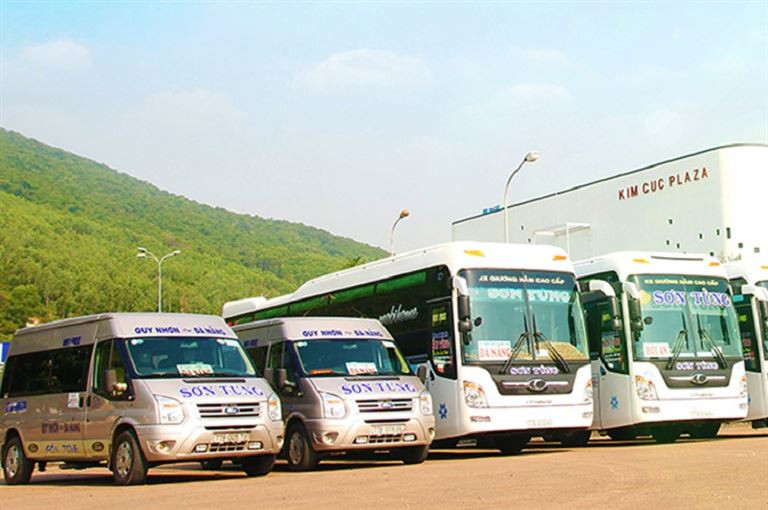 Xe khách Sơn Tùng tuyến Quảng Nam Quy Nhơn chất lượng cao