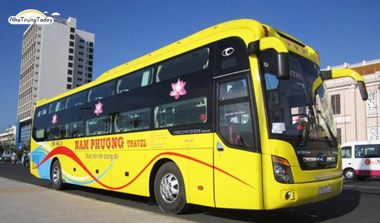 Xe khách tại bến xe Phía Bắc Nha Trang