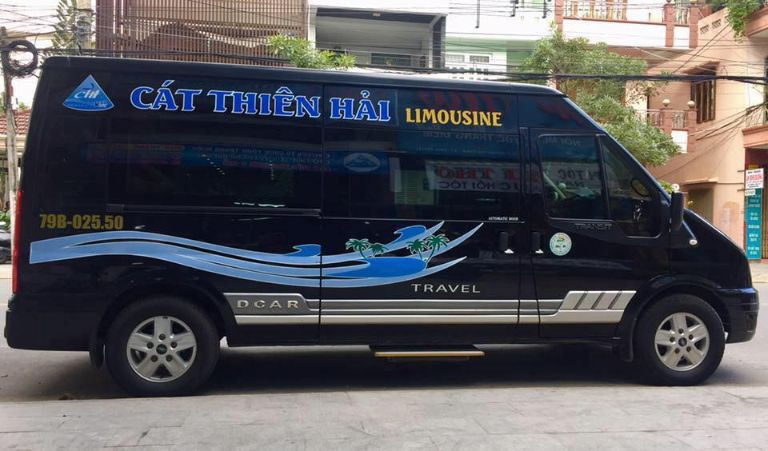 Xe Limousine cao cấp của Cát Thiên Hải trên lộ trình Đà Lạt Bình Thuận