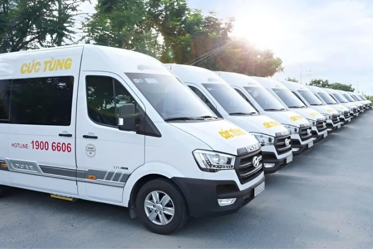 Xe Limousine mang đến trải nghiệm cao cấp từ bến xe Mũi Né đi Nha Trang