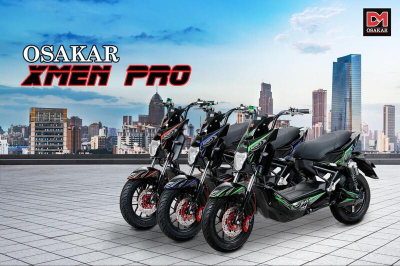 Xe máy điện OSAKAR Xmen Pro màu đen bóng với tem bạc cá tính
