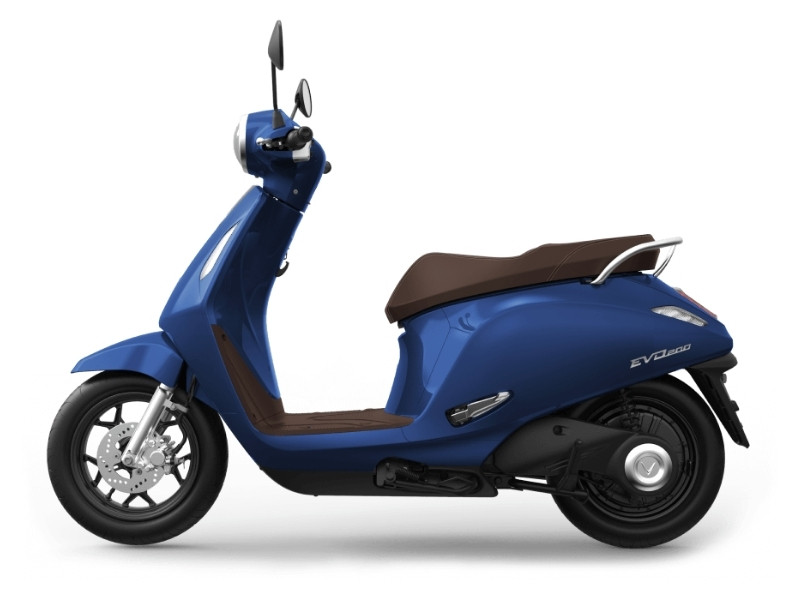 Xe máy điện Vinfast Evo 200 màu đen phù hợp nam giới với màu sắc mạnh mẽ