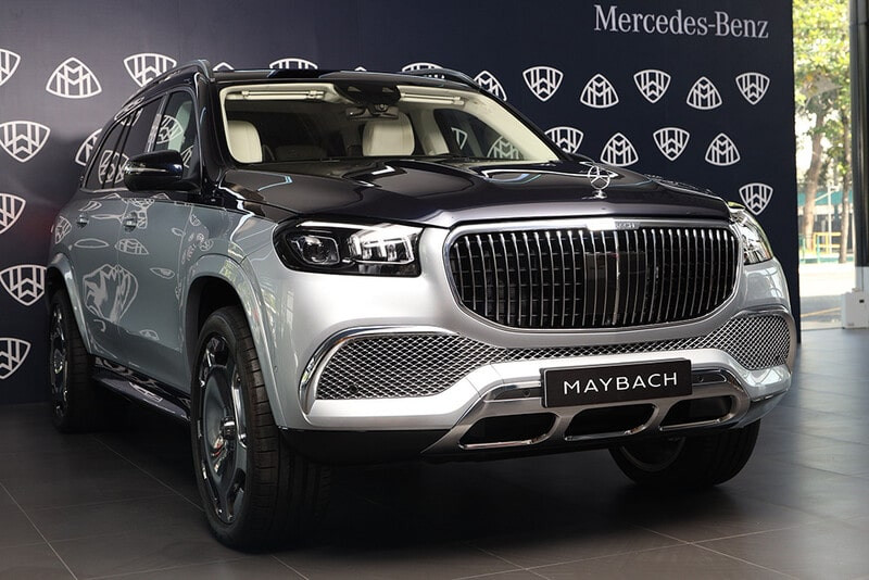Xe Mercedes-Benz với thiết kế nội thất sang trọng, công nghệ hiện đại
