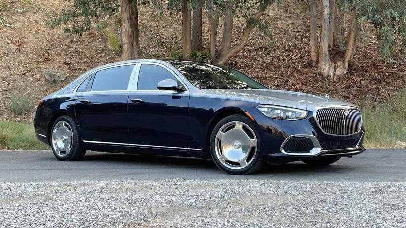 Xe Mercedes-Maybach S580 màu đen, mẫu sedan siêu sang nhập khẩu tư nhân