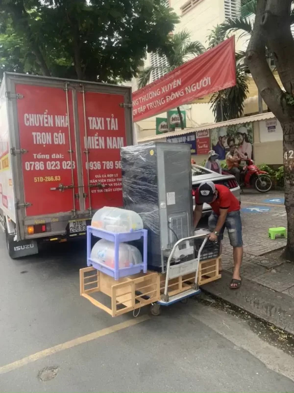 Xe tải chuyên dụng chở hàng