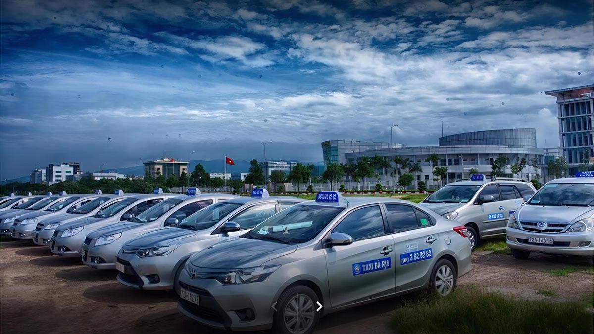 Xe taxi Bà Rịa Vũng Tàu trên phố