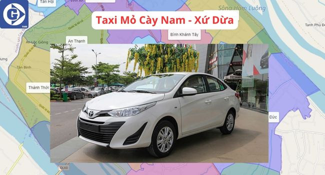 Xe taxi công nghệ với logo ứng dụng