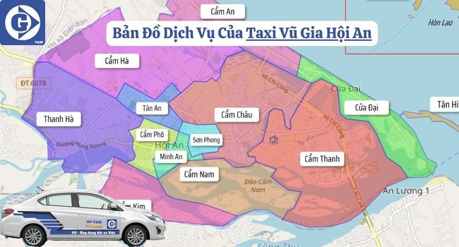 Xe taxi của hãng Taxi Vũ Gia Hội An đang hoạt động trên phố cổ