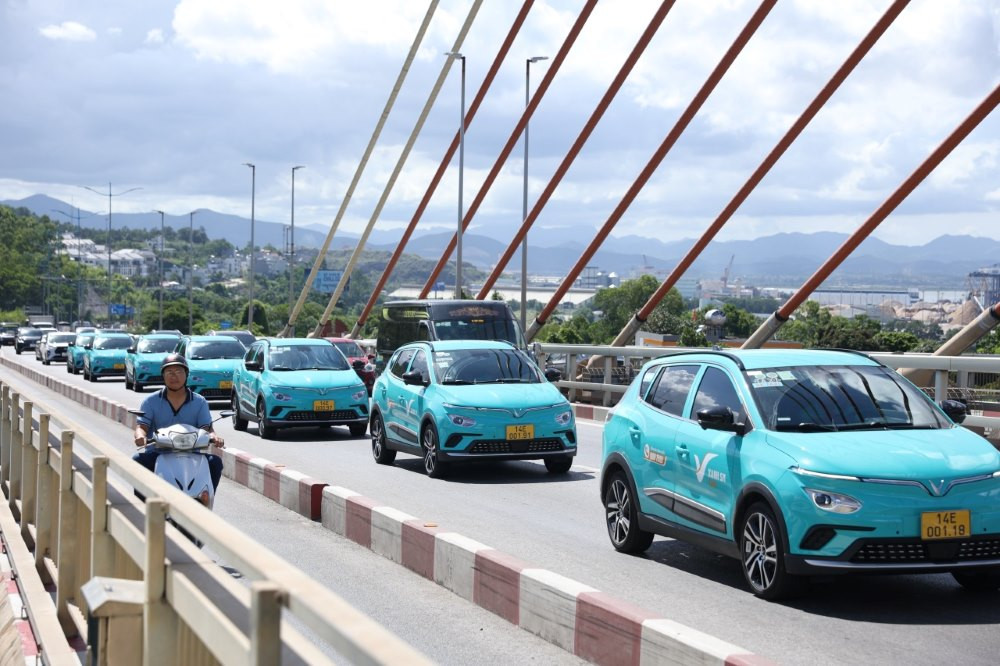 Xe taxi điện Xanh SM hoạt động tại Quảng Ninh