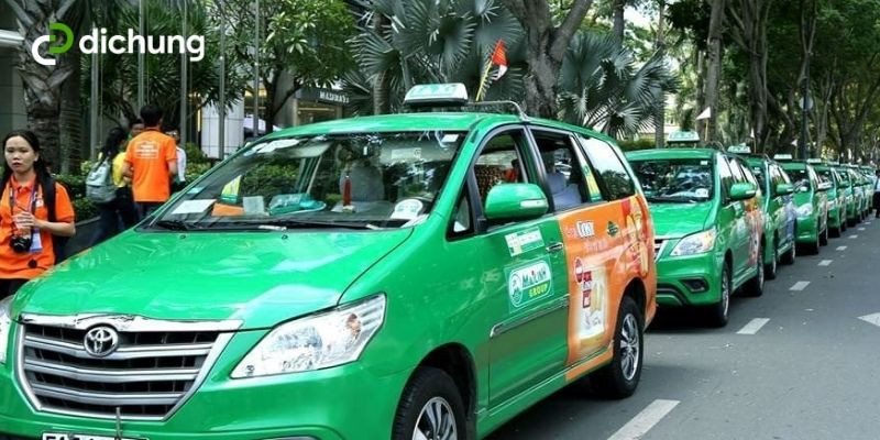 Xe taxi hoạt động hiệu quả trên đường phố Gia Lai