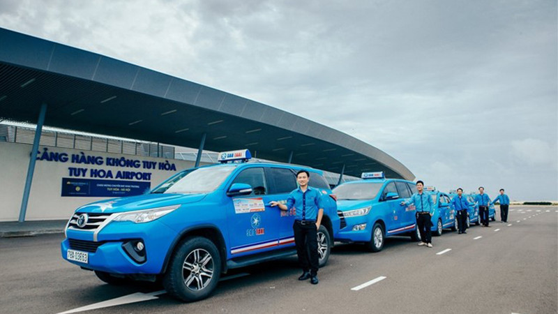 Xe Taxi Sao Phú Yên màu xanh dương