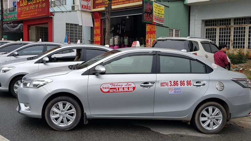 Xe taxi Thắng Lợi tiện lợi