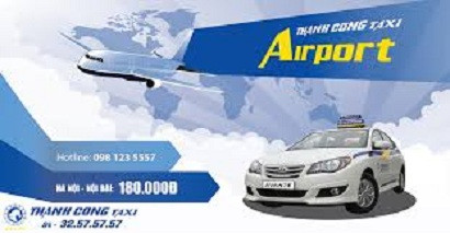 Xe taxi Thành Công màu vàng tại sân bay Nội Bài
