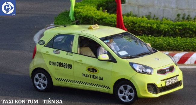 Xe taxi Tiên Sa hoạt động tại khu vực Kon Tum