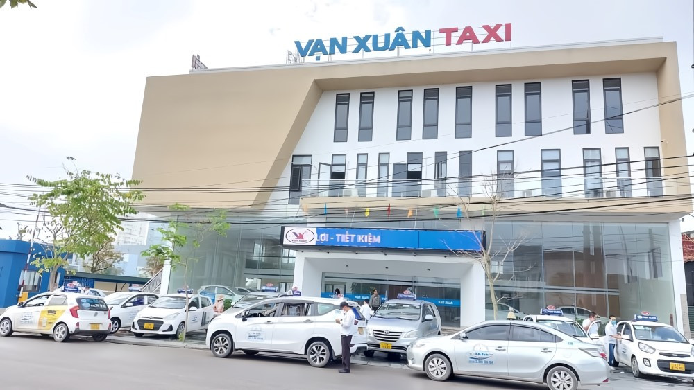Xe taxi Vạn Xuân tại Nghệ An
