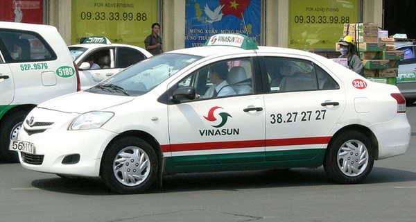 Xe Taxi Vinasun Đà Lạt với hệ thống đặt xe hiện đại