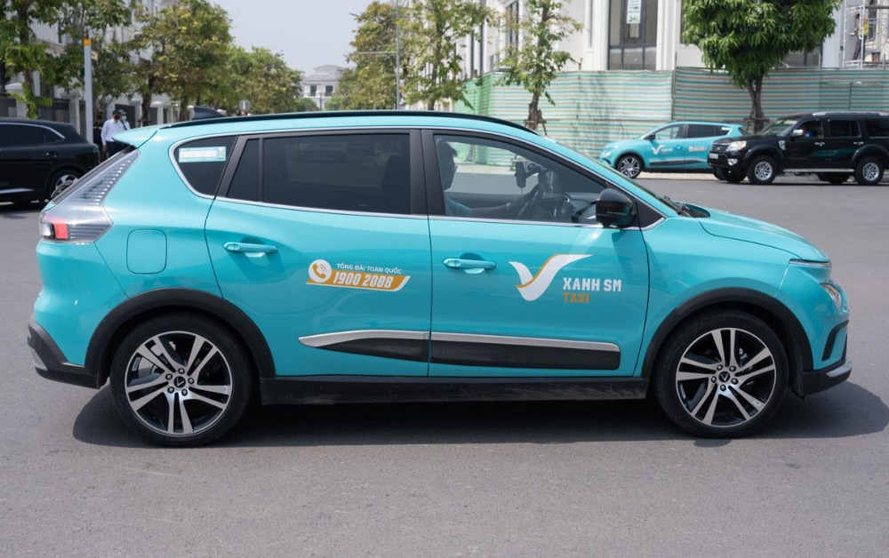 Xe taxi Xanh SM đang hoạt động tại Đức Hòa Long An