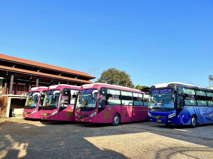 Việt Hưng Gia Lai phục vụ nhiều tuyến xe giúp kết nối Tây Nguyên với miền Bắc Việt Hưng Gia Lai phục vụ nhiều tuyến xe giúp kết nối Tây Nguyên với miền Bắc