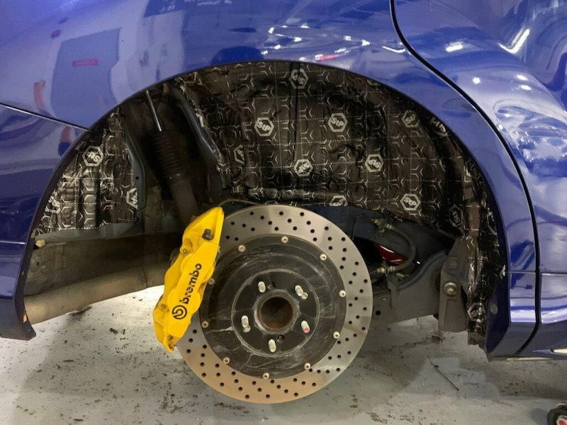 Xử lý cách âm hốc lốp xe hơi